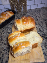 Load image into Gallery viewer, Manka’s Coconut Bread
