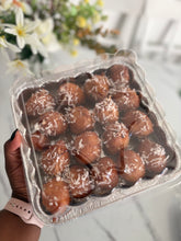 Load image into Gallery viewer, Coconut Caramel Paradise puff puff

