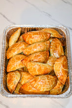 Load image into Gallery viewer, Meatpie
